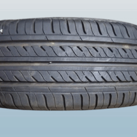 Pneu 195/65/15 Aderenza